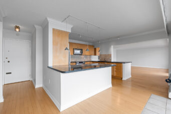 #203 – 150 24th Street